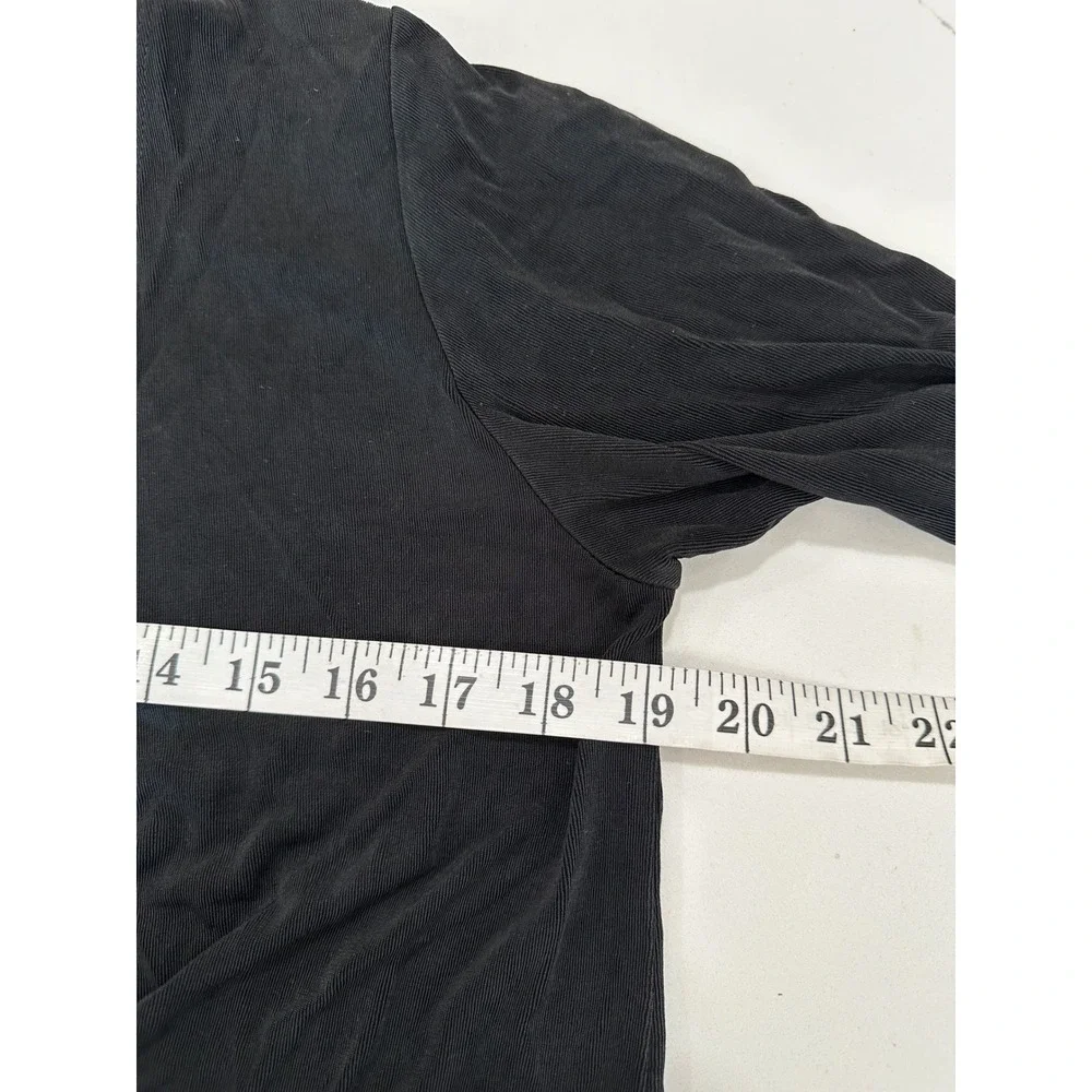 Chicos Travelers Black‎ Open Front Cardigan Lightweight Knit Top Size 1 M